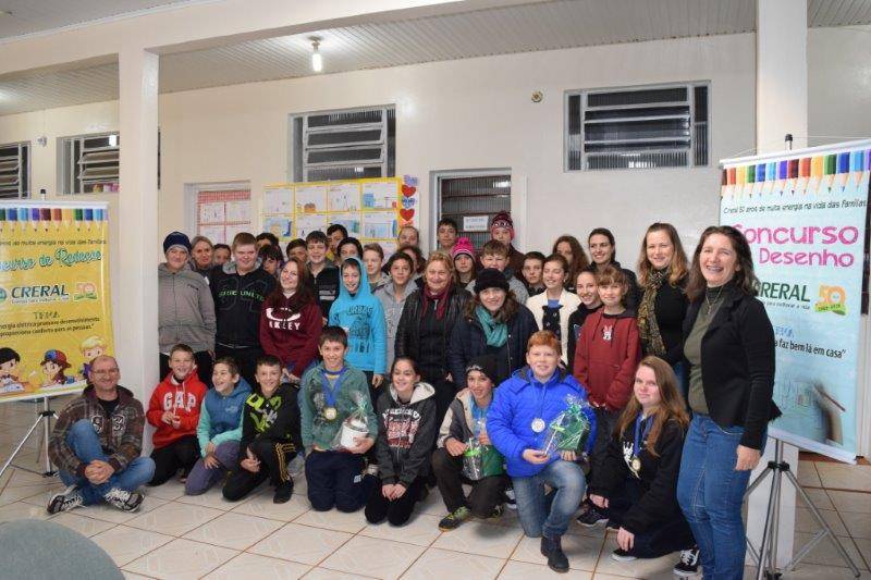 Alunos premiados escola Esnsino Fundamental Rio Toldo - Getulio Vargas