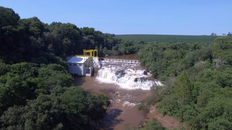 Barragem da Central Hidreltrica Geradora - CGH Pinheirinho  Coprel/RS