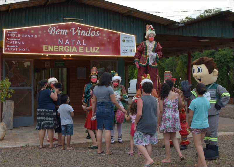 Chegada do pblico para o evento em Erechim