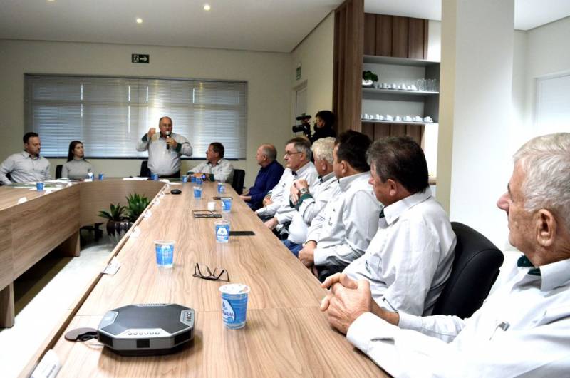 Presidente Iloir da cooperativa de gerao, fala aos conselhos e autoridades na sua posse