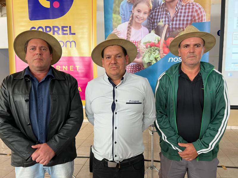 Lderes escolhidos pelos associados Alvcio  Wagner e Paulo