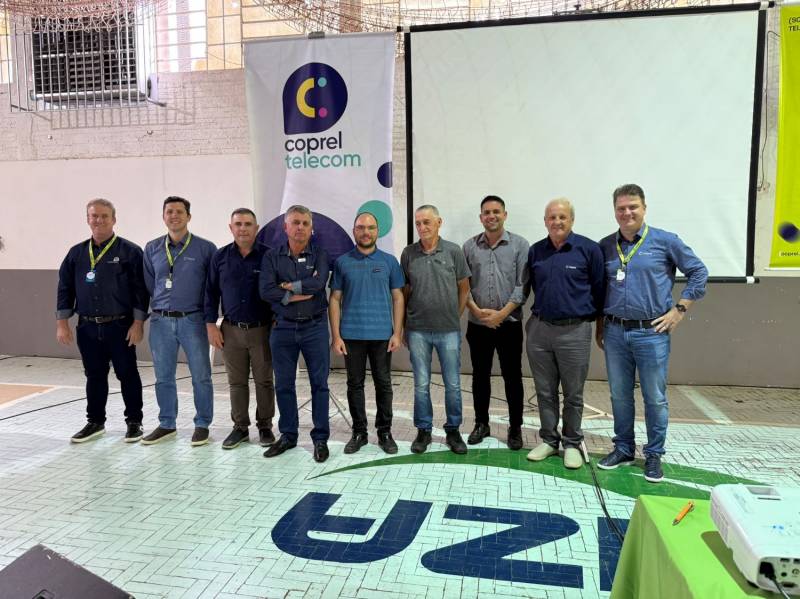 Dirigentes da Coprel e conselheiros