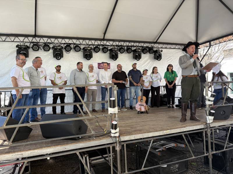 Diretoria da Coopernorte e demais integrantes de outros ramos do cooperativismo