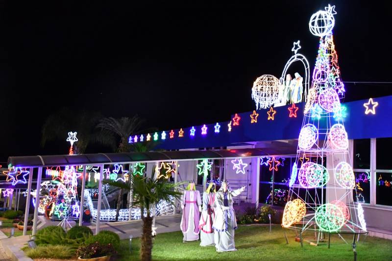 Nascimento do Menino Jesus é simbolizado na ornamentação